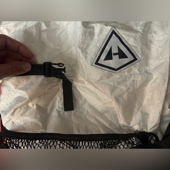 Hyperlite Mountain Gear Windrider 70 ultralight backpack new material medium - Picture 5 of 11